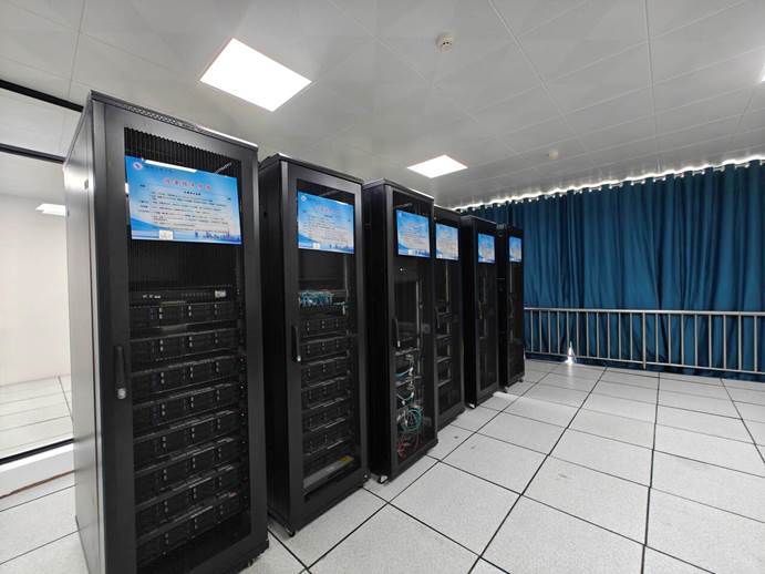 说明: 学院云数据中心